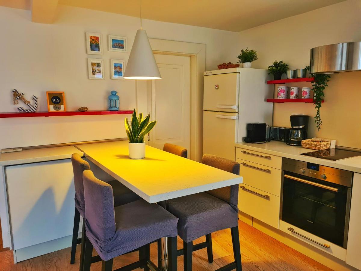 Smilje 2 Apartment Rovinj Exterior photo