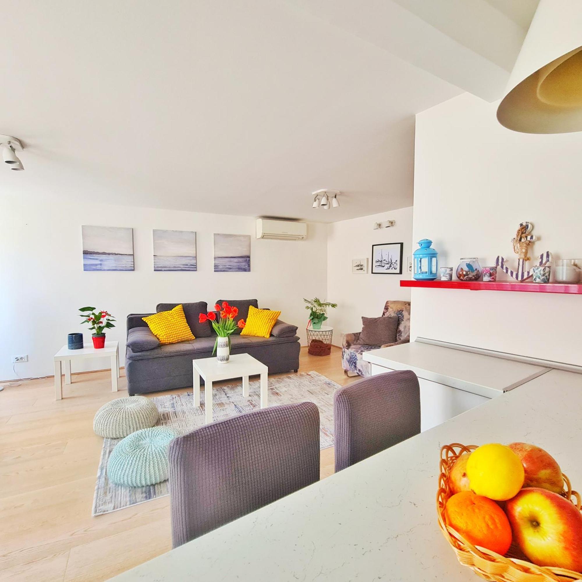 Smilje 2 Apartment Rovinj Exterior photo